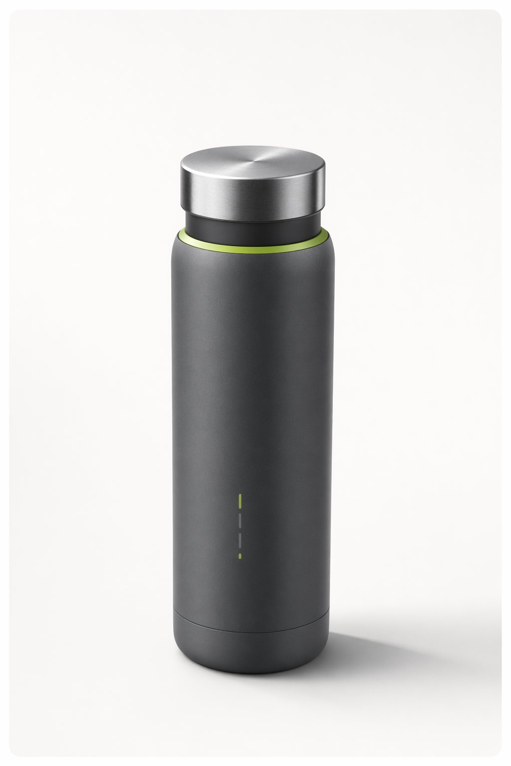 Frame vertical listo para comercio para botella inteligente generado con GPT Image 2